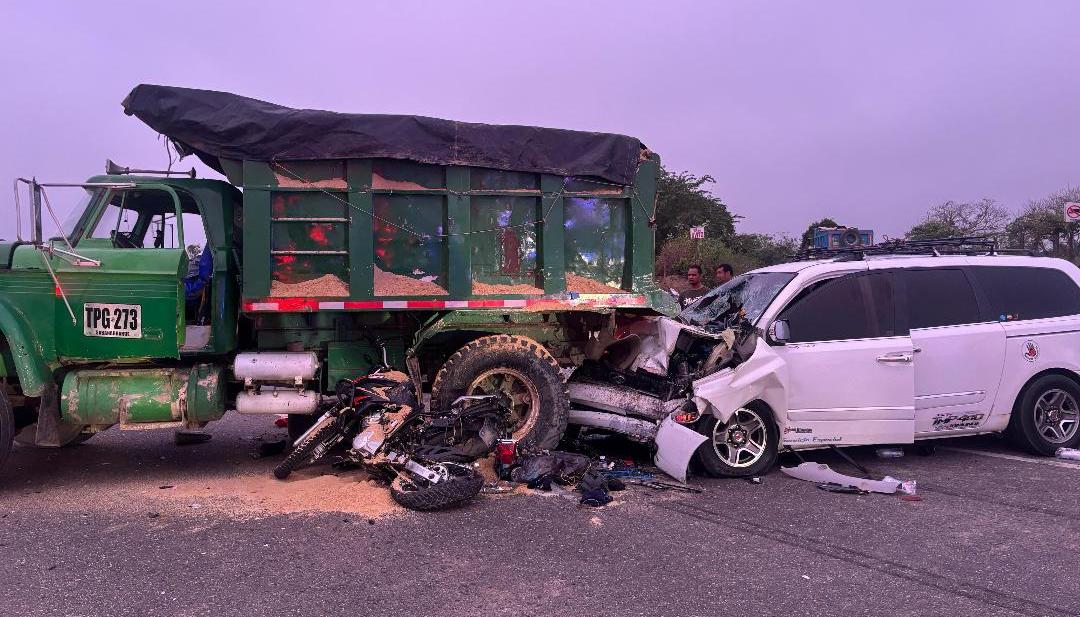 Accidente en la Variante Sabanalarga-Palmar de Varela.