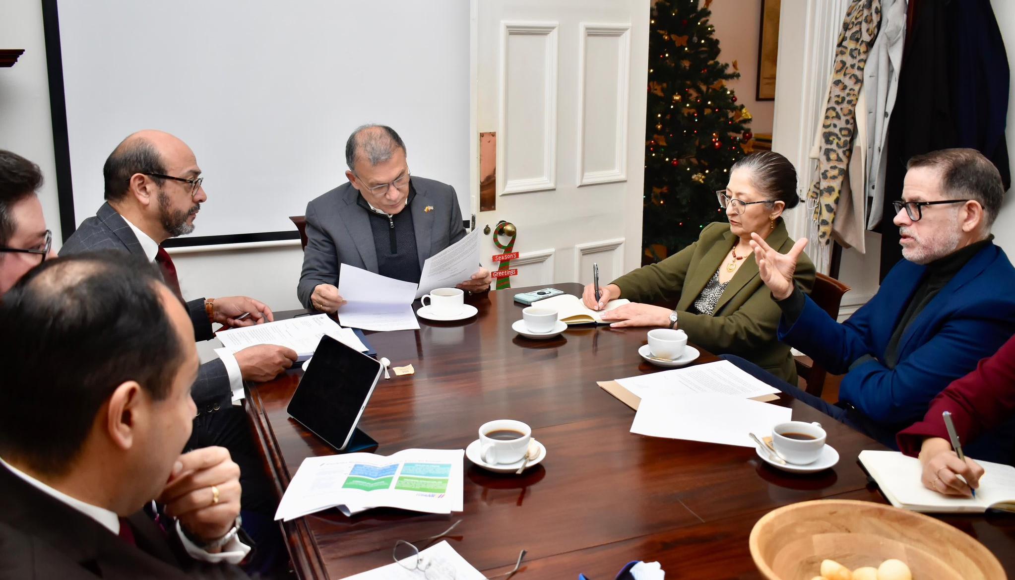 Roy Barreras, embajador en Reino Unido.