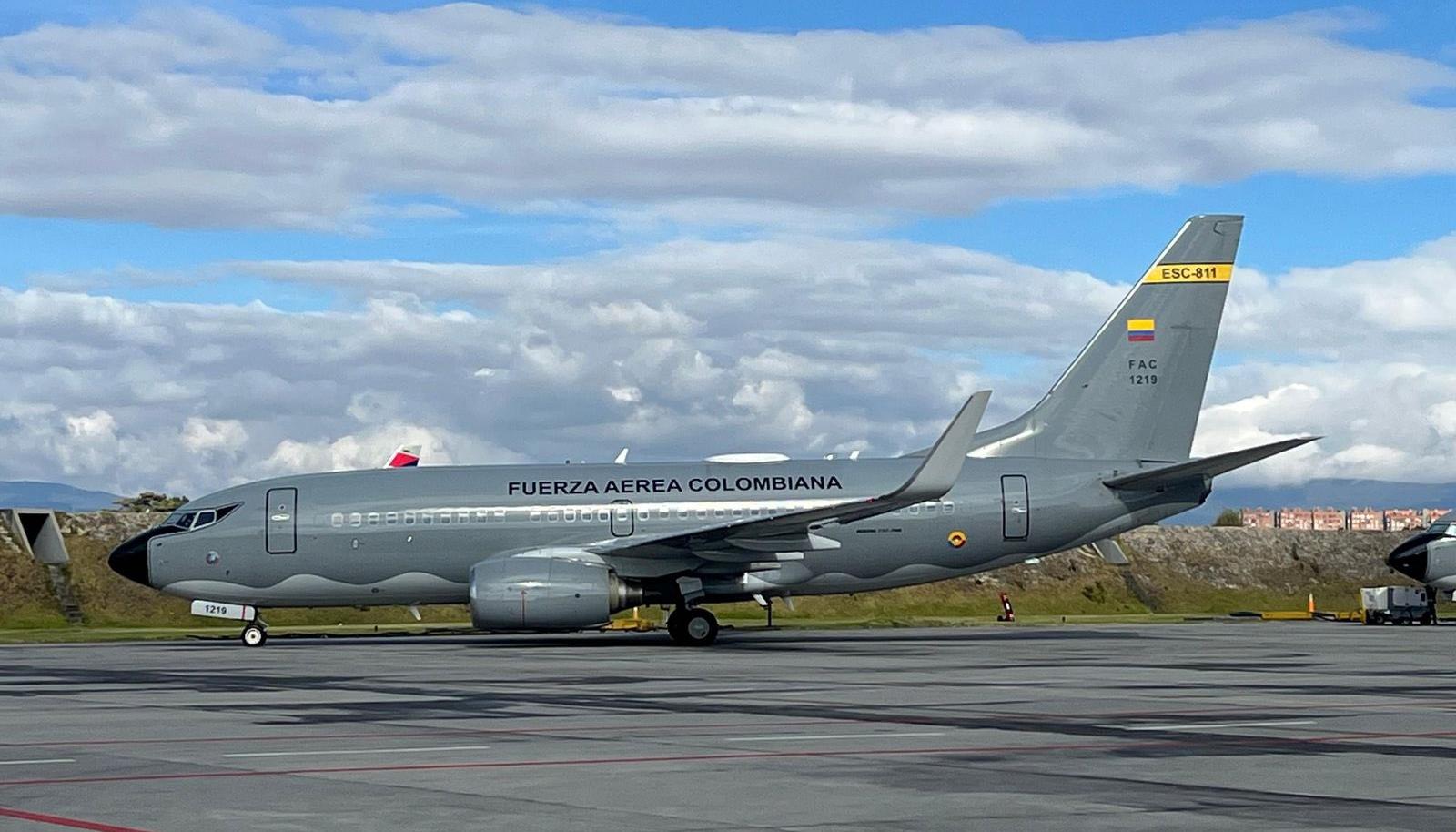 Avión de la Fuerza Aérea que transportará a los colombianos de regreso.