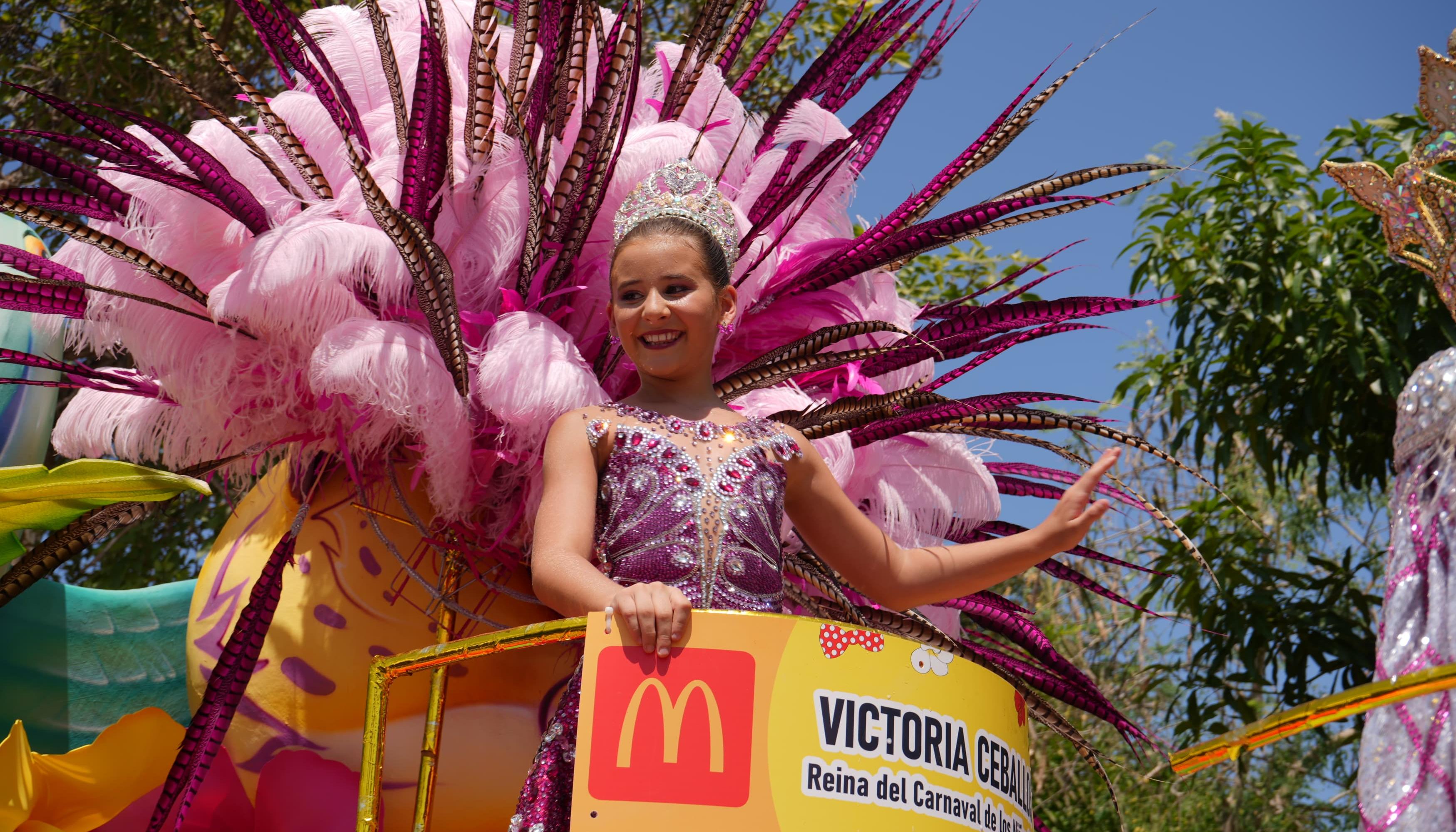 Victoria Ceballos Cure, reina del Carnaval de los Niños 2025.