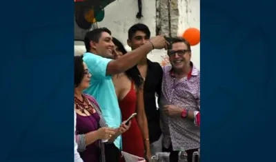 El director de Distriseguridad de Cartagena, Víctor Arango, Liliana Campos Puello, alias 'La Madame' y el presentador Jairo Martínez.