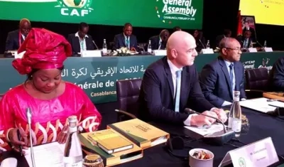 Gianni Infantino, presidente de la FIFA, participa en una reunión de la CAF en Marruecos.