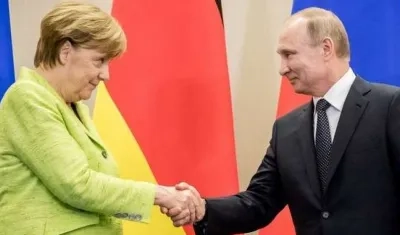 Angela Merkel y Vladimir Putin.