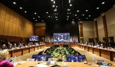 Cumbre de Mercosur se realiza en Luque, Paraguay.