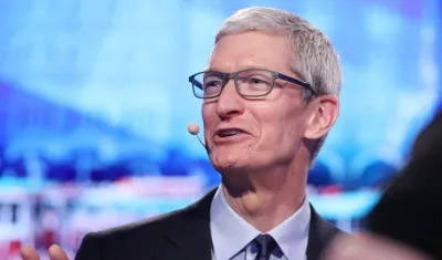 El premio al CEO de Apple, Tim Cook, obedece a la rentabilidad de la empresa.