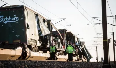 Tren accidentado en Dinamarca por tormenta.