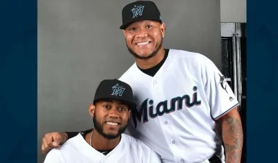 Tyron Guerrero y Harold Ramírez, peloteros de los Marlins. 