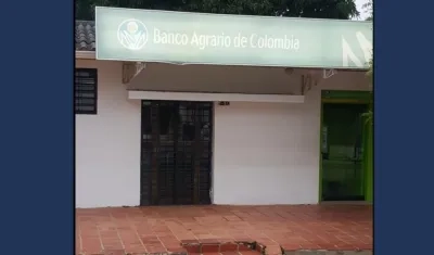  Banco Agrario de Manatí.