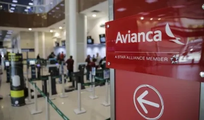 Los ingresos operacionales de Avianca Holdings se ubicaron en el segundo semestre de 2019 en 1.100 millones de dólares, una disminución del 6,9 % con respecto a los primeros tres meses del año. 