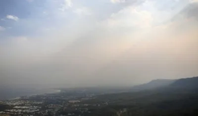 Así se ve el humo de los incendios de Australia en Chile.