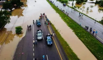 Vías de Honduras afectadas por las tempestades. 