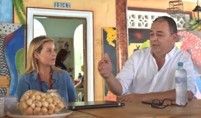 El Alcalde Roberto Celedón y la Directora Regional de Fontur, Mónica Moreno.