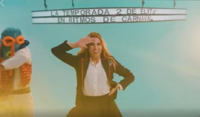 La Reina Isabella Chams durante la parodia ‘Élite 2 en ritmos de Carnaval: series cantadas’.