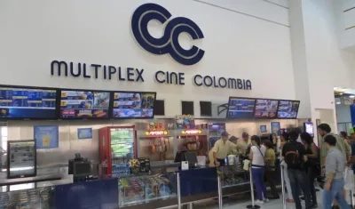 Asistentes a las salas de cine y multiplex de Cine Colombia.