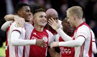 El Ajax es líder.