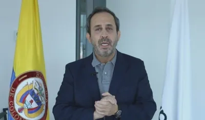 Fabio Aristizábal, Superintendente de Salud.