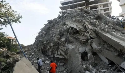 Edificio que colapsó en Lagos, Nigeria.