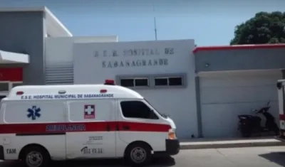 La mujer fue llevada al Hospital de Sabanagrande. 