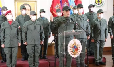 Vladimir Padrino, Minidefensa de Venezuela.jpg