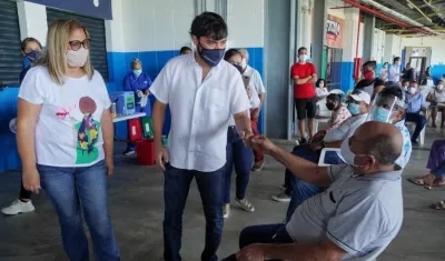 Inició vacunación a profesores en Barranquilla.