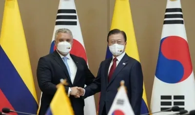 El presidente Iván Duque y el presidente de Corea del Sur, Moon Jae-in.