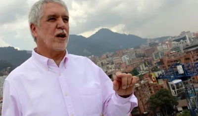 El exalcalde de Bogotá y precandidato presidencial Enrique Peñalosa.