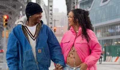 El rapero A$AP Rocky y la cantante barbadense Rihanna.