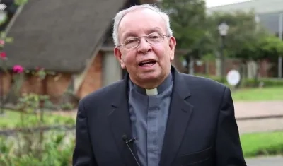 Monseñor Héctor Fabio Henao.