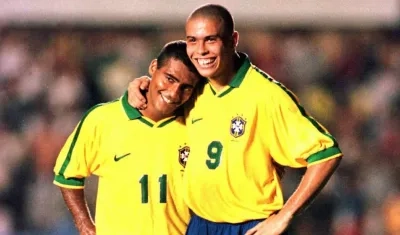 Romario y Ronaldo, exjugadores brasileños. 