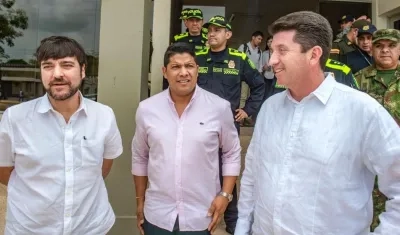 Los alcaldes de Barranquilla y Malambo con el Ministro de Defensa