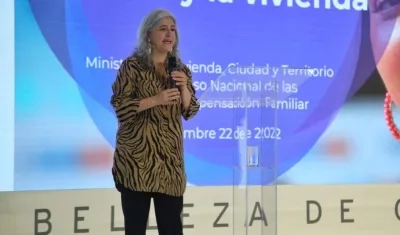 La Ministra de Vivienda, Catalina Velasco.