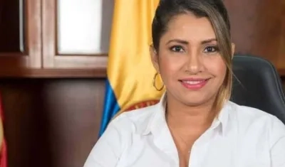 Indira Luz Barrios Guarnizo.