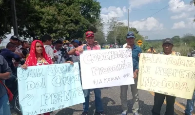 "Esto es insoportable", dijeron los damnificados en la nueva protesta este miércoles en La Apartada.