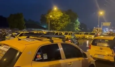 Concentración de taxistas en Cali