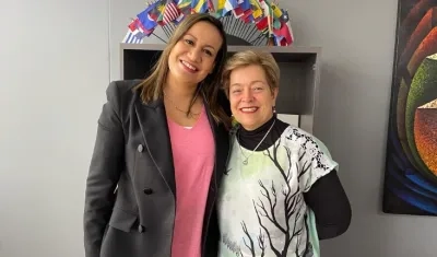 Las ministras de Salud Carolina Corcho y de Trabajo Gloria Inés Ramírez.