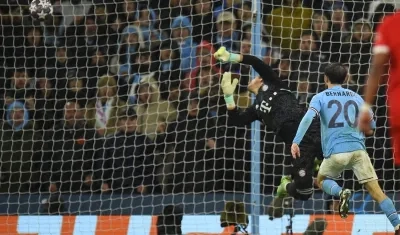 El segundo gol del Manchester City marcado por Bernardo Silva.