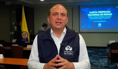El Defensor del Pueblo, Carlos Camargo.