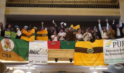 Organizaciones campesinas celebraron en las gradas de la Cámara de Representantes