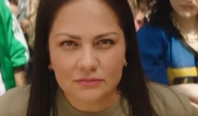 Lili Melgar en el video de 'El jefe'.