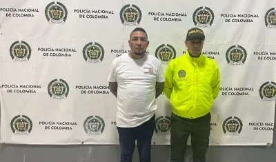 Jonathan Stiwar Amador Castillo alias 'Maldad', capturado por la Policía. 