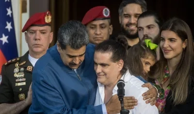 Nicolás Maduro y Alex Saab, tras ser liberado por Estados Unidos. 