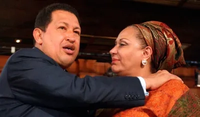  Hugo Chávez y Piedad Córdoba