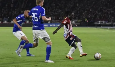 Yimmi Chará durante el partido. 