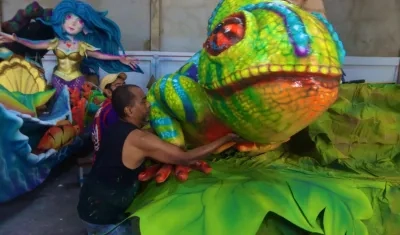 Carroza en el Carnaval de Barranquilla.
