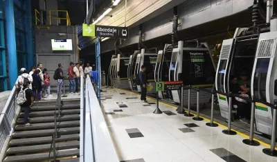 Línea K del Metrocable de Medellín entrando en funcionamiento. 