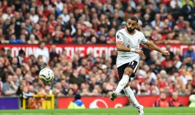 Mohamed Salah marcó este domingo un gol en la victoria sobre Manchester United.